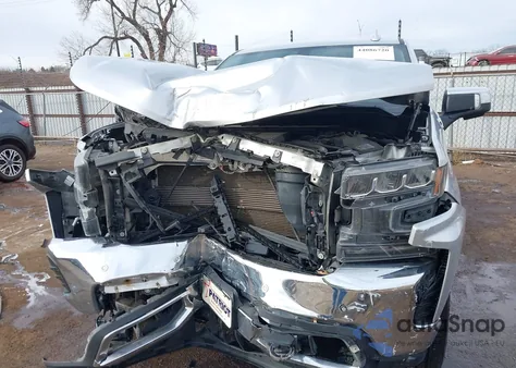 2021 Chevrolet Silverado 1500 4Wd Short Bed Ltz z USA, uszkodzony, nr VIN 3GCUYGET9MG197953